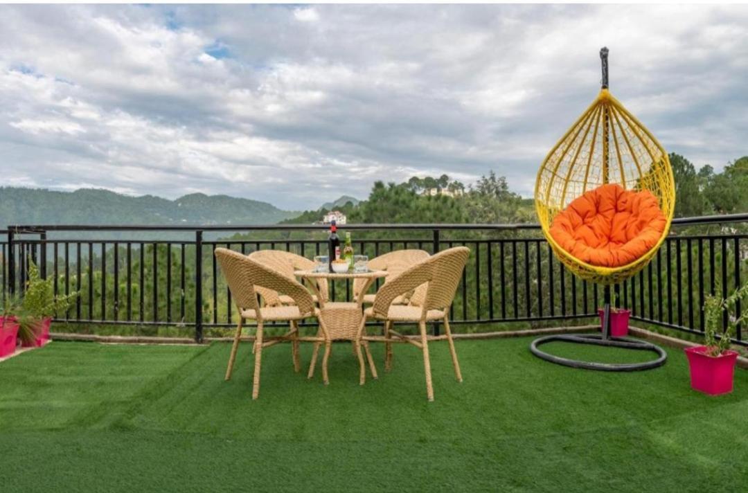 The Heritage Home Kasauli I Pine View Serviced Villa I Best Seller I Vacations I Family Events I Sky Bonfire I Kasauli By Exotic Stays Kültér fotó